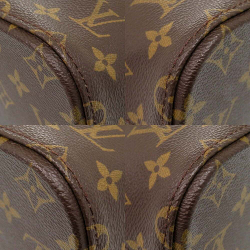 LOUIS VUITTON Brown Monogram Tote Bag - Picture 4 of 10